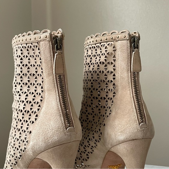 Prada Womens Perforated Suede Sand Ankle Boot Sand Open Toe Booties Sz 9.5 B - Picture 6 of 16